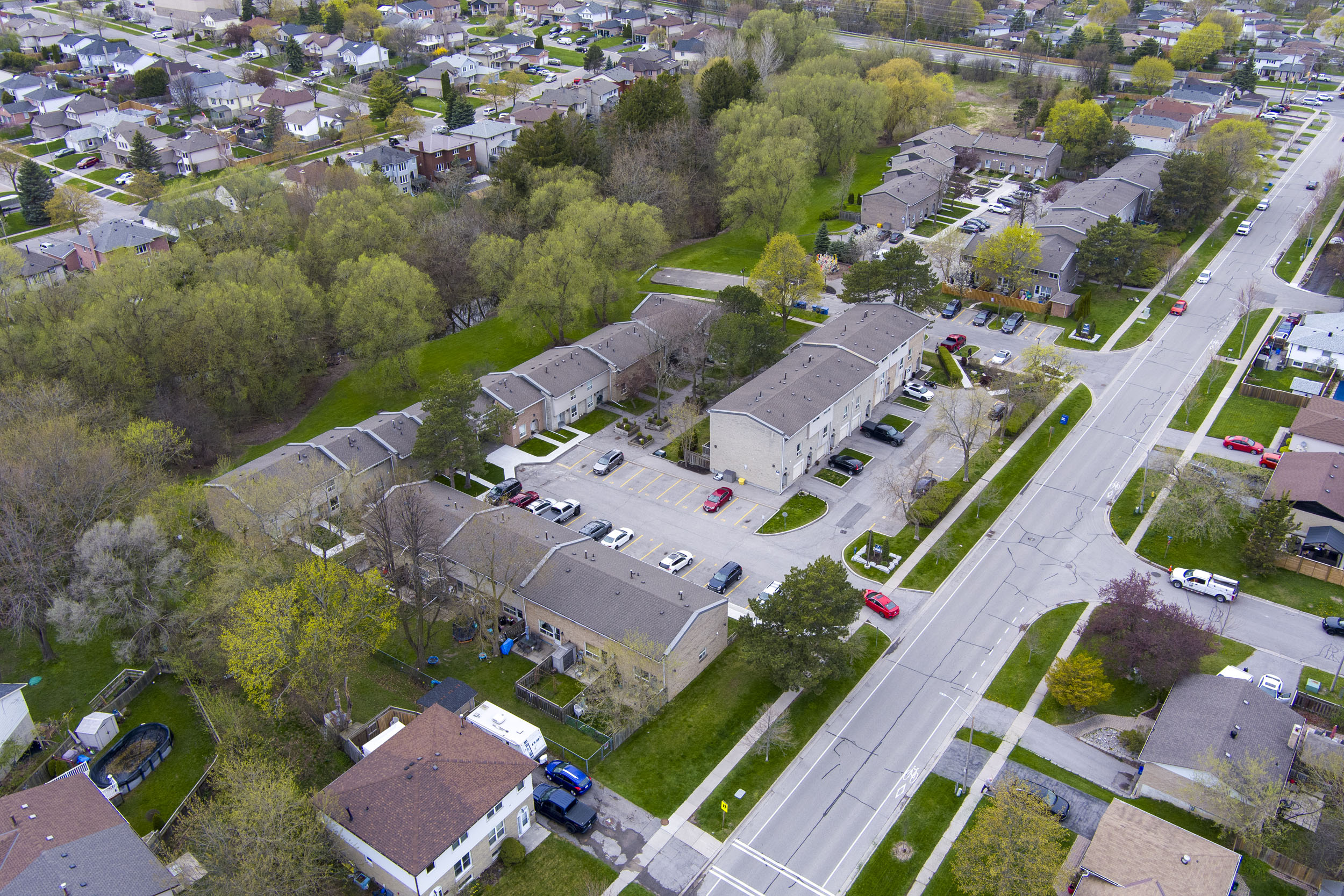 Aerial view of Creekside Townhomes