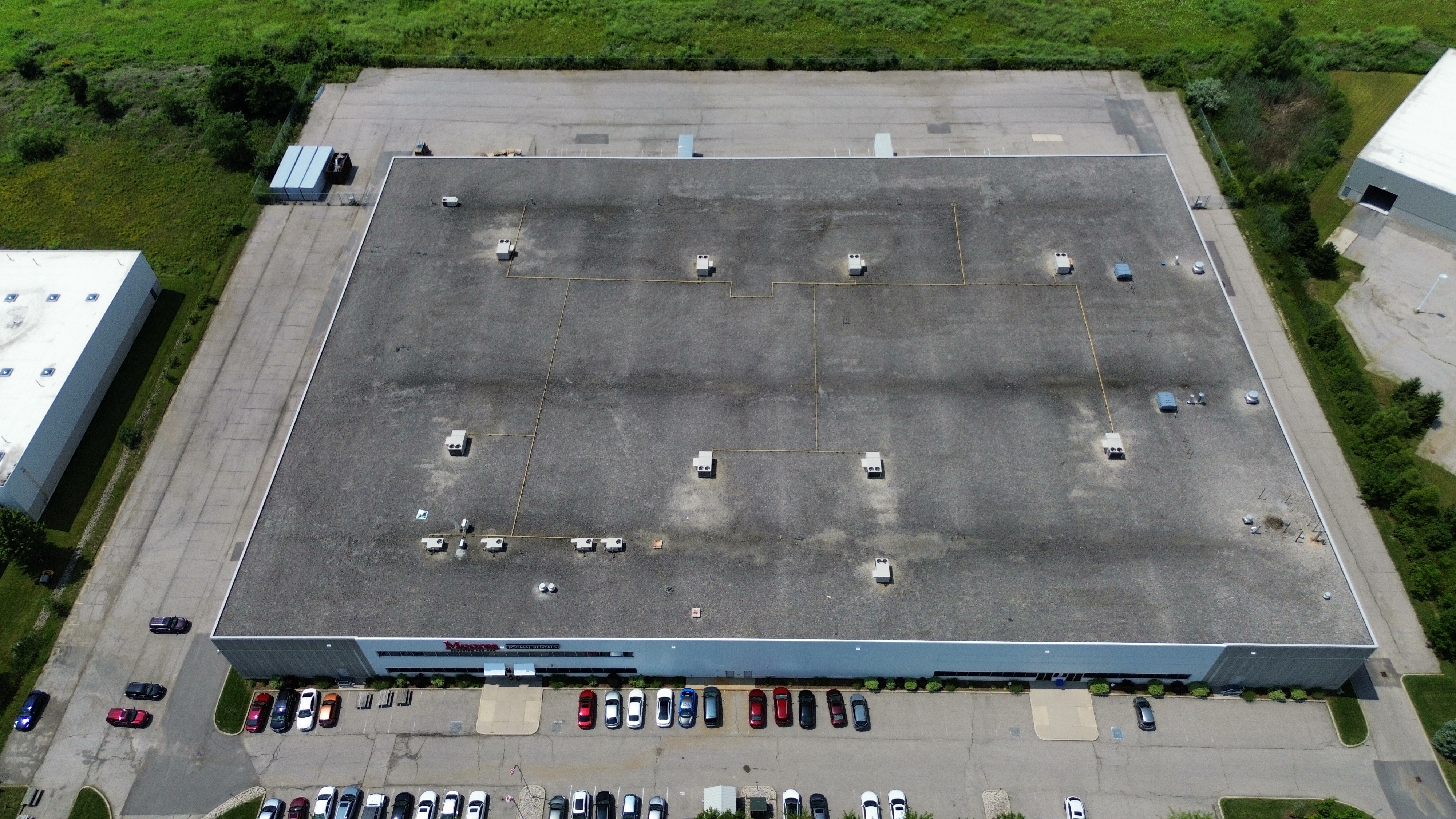 Aerial view of 550 Boxwood Drive